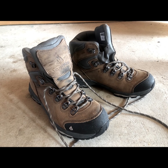 VASQUE winter hiking boots - Picture 1 of 6